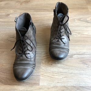 Remonte Leather Lace Up Heeled Ankle Bootie EUR 39/ US 8